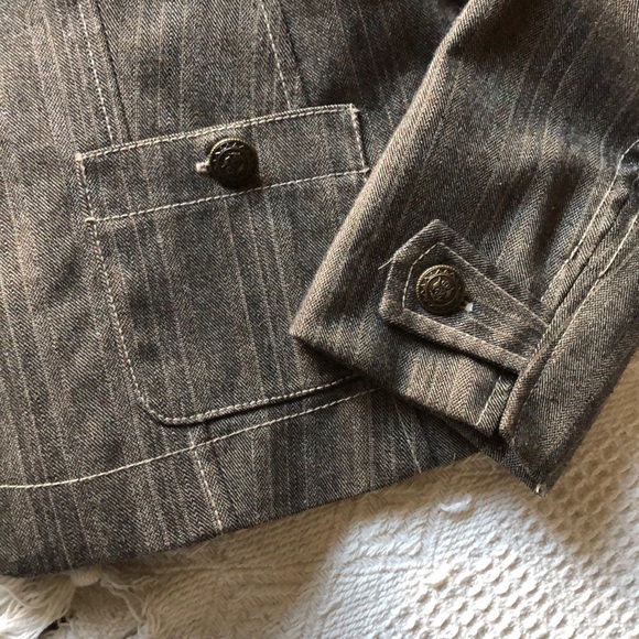 Brown jacket - Picture 6 of 9